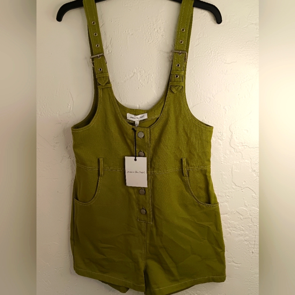Jacquie The Label Celery Olive Green Overall Strap Romper Large NWT